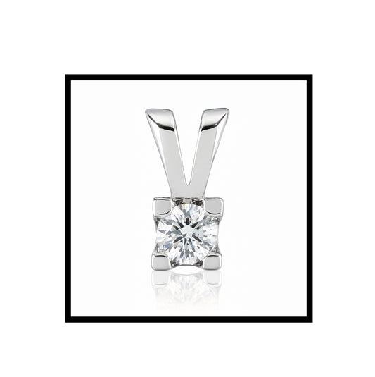 THE ROYAL DIAMOND PENDANT
