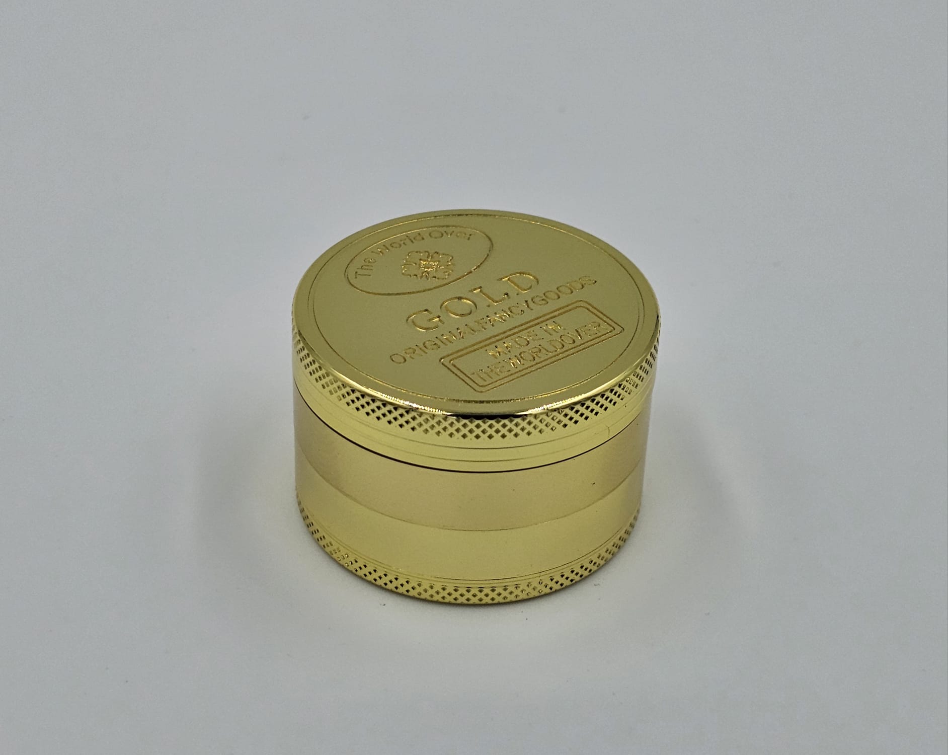 Royal Rolling 1x Deluxe 24K Gold Rolling Paper + Grinder + Lighter