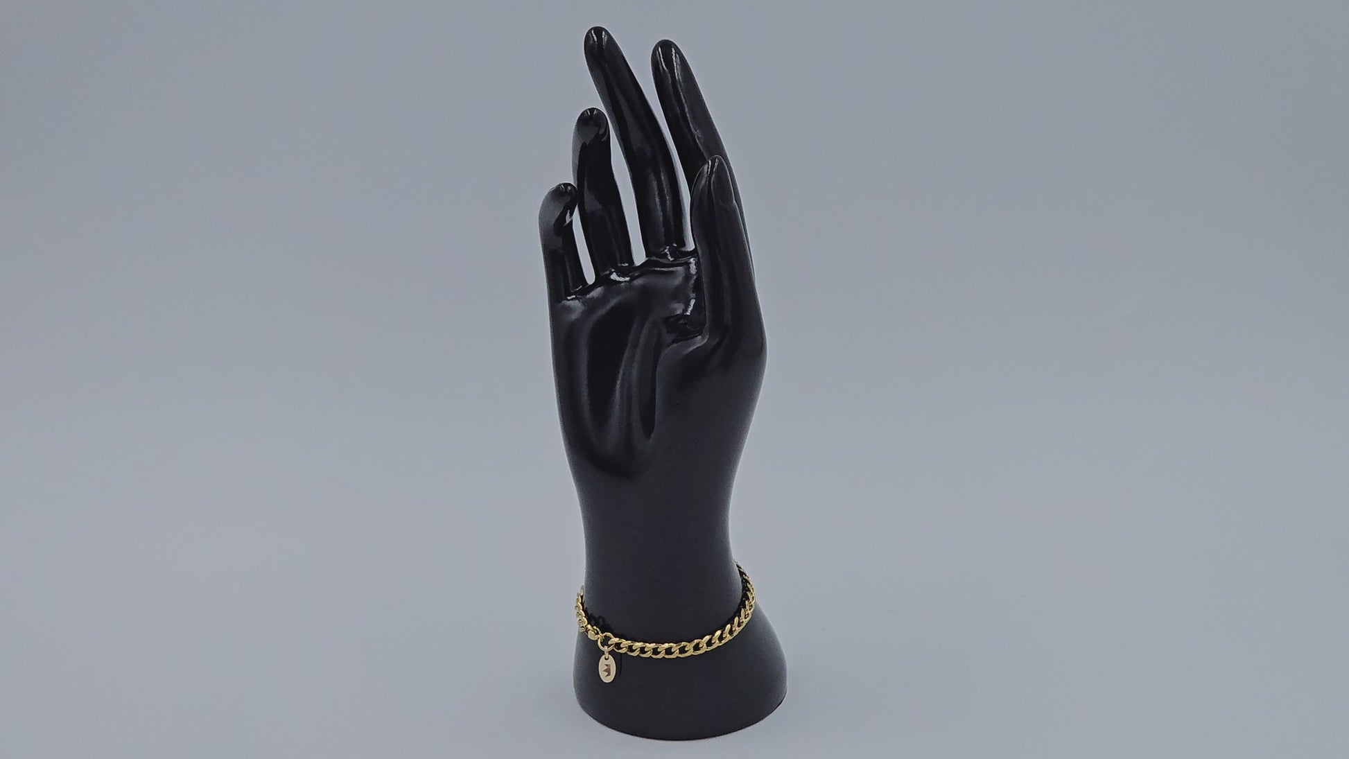 Royal Rolling The Shephard, Gold, Stainless steel Bracelet, on a wrist, Gold-filled talisman, video.